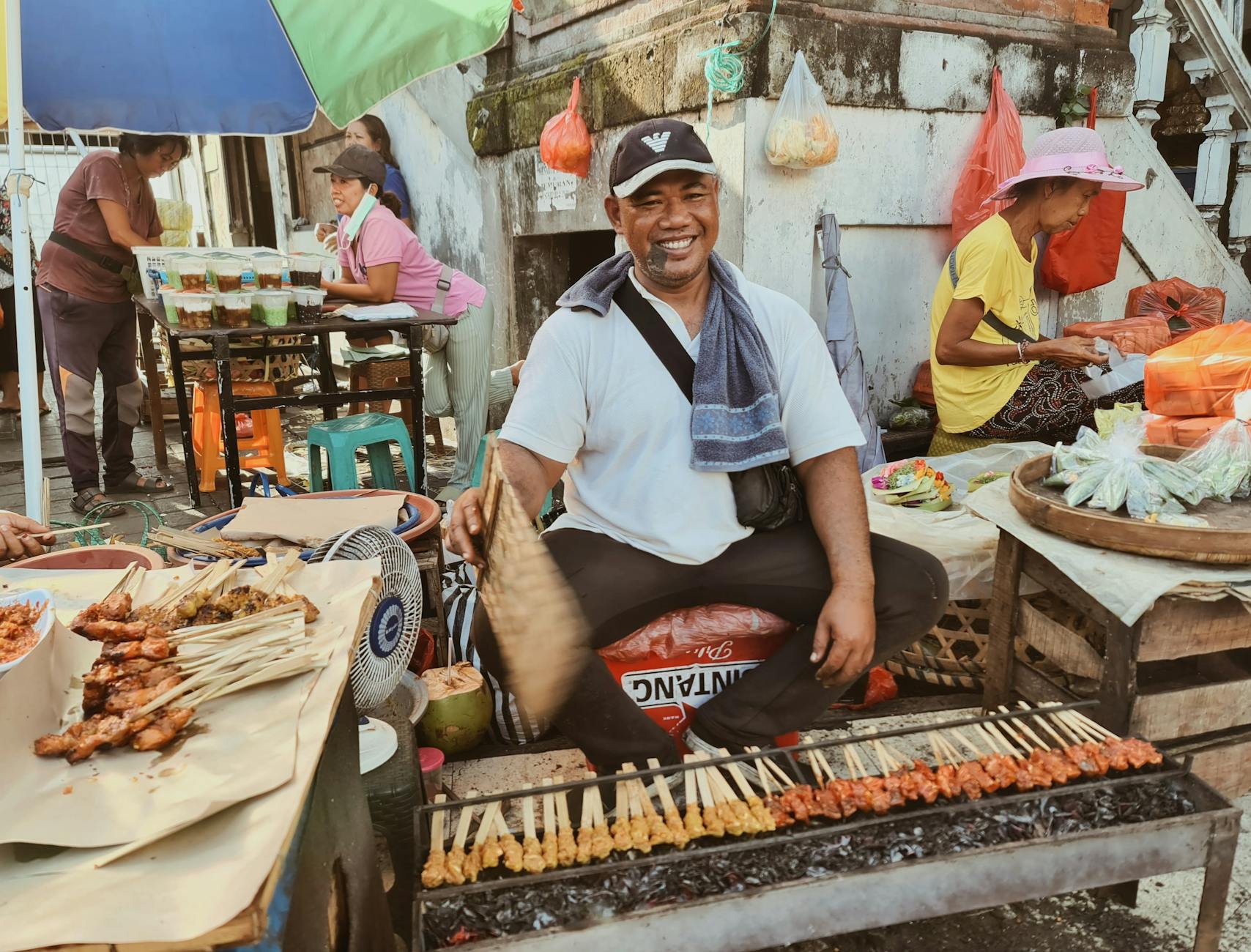 Where is Bali? A Complete Travel Guide to the Island Paradise for Americans 7 vibrant bali street food market scene